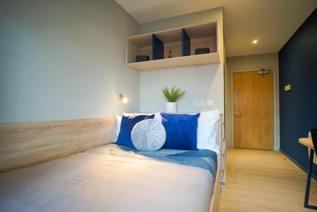 Bright Modern Studios And Private Bedrooms With Shared Kitchen At Straits Meadow Near Edinburgh City Centre Kültér fotó