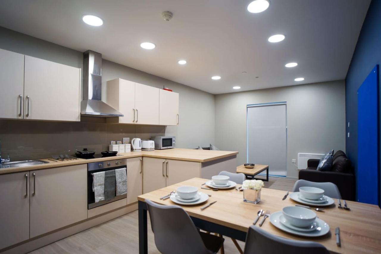 Bright Modern Studios And Private Bedrooms With Shared Kitchen At Straits Meadow Near Edinburgh City Centre Kültér fotó