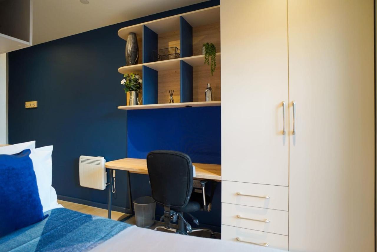 Bright Modern Studios And Private Bedrooms With Shared Kitchen At Straits Meadow Near Edinburgh City Centre Kültér fotó