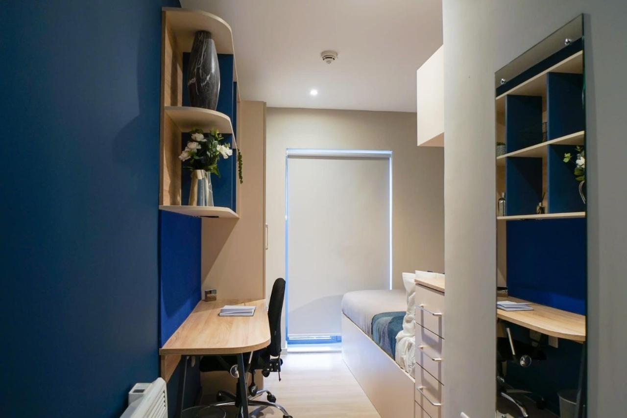 Bright Modern Studios And Private Bedrooms With Shared Kitchen At Straits Meadow Near Edinburgh City Centre Kültér fotó
