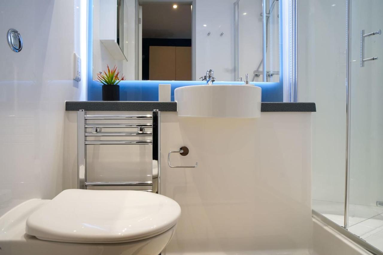 Bright Modern Studios And Private Bedrooms With Shared Kitchen At Straits Meadow Near Edinburgh City Centre Kültér fotó