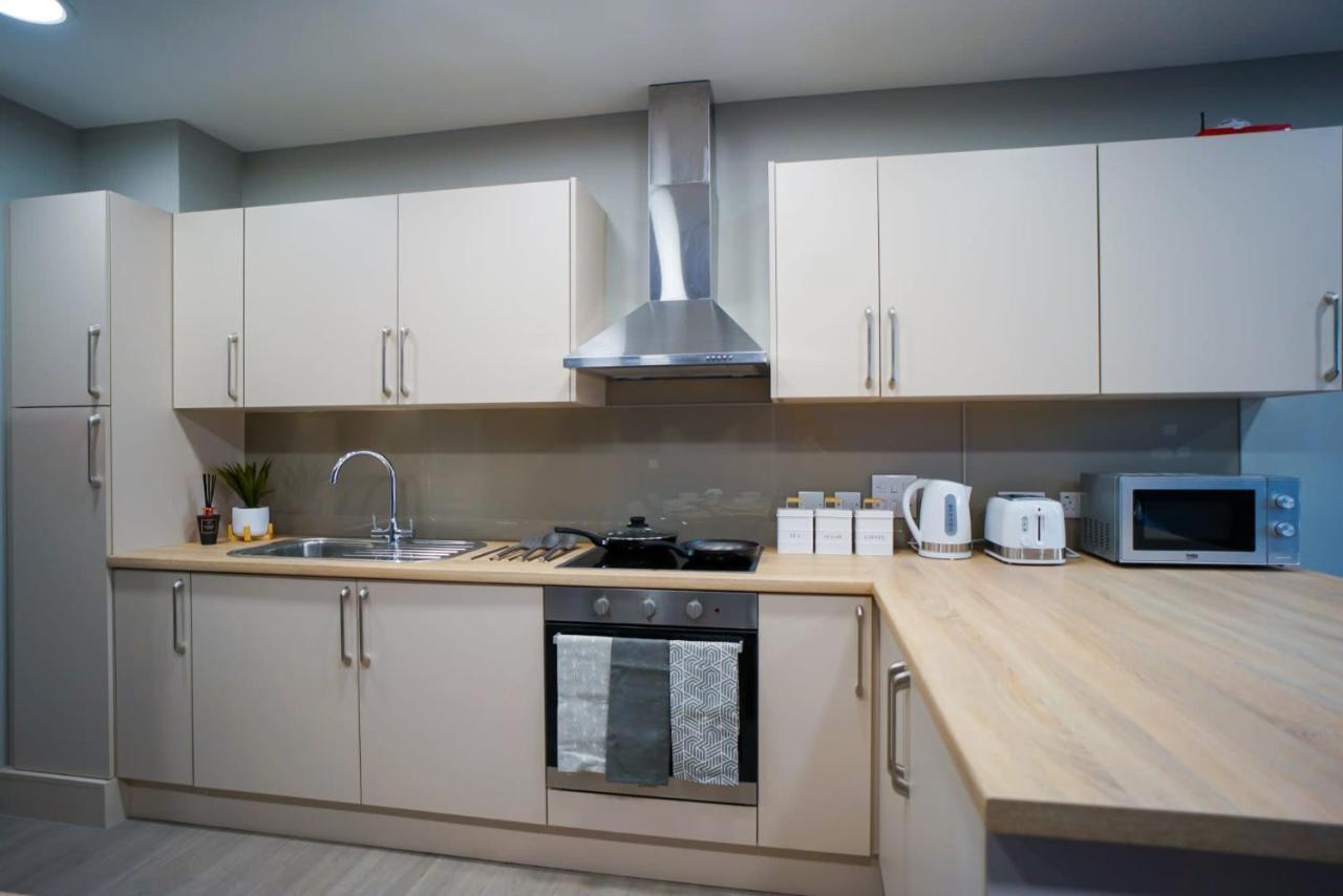 Bright Modern Studios And Private Bedrooms With Shared Kitchen At Straits Meadow Near Edinburgh City Centre Kültér fotó